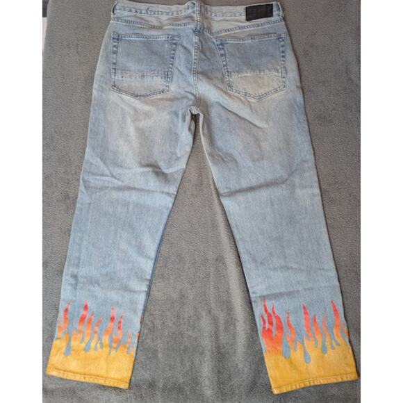 PacSun Men’s Jeans – Painted Flame Detail on Lower Legs W 34 L 28 Festival - Picture 6 of 9